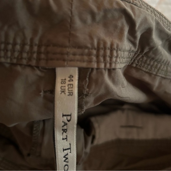 Part Two utility cargo style multiple pockets and zippers- new or like new - Picture 7 of 14
